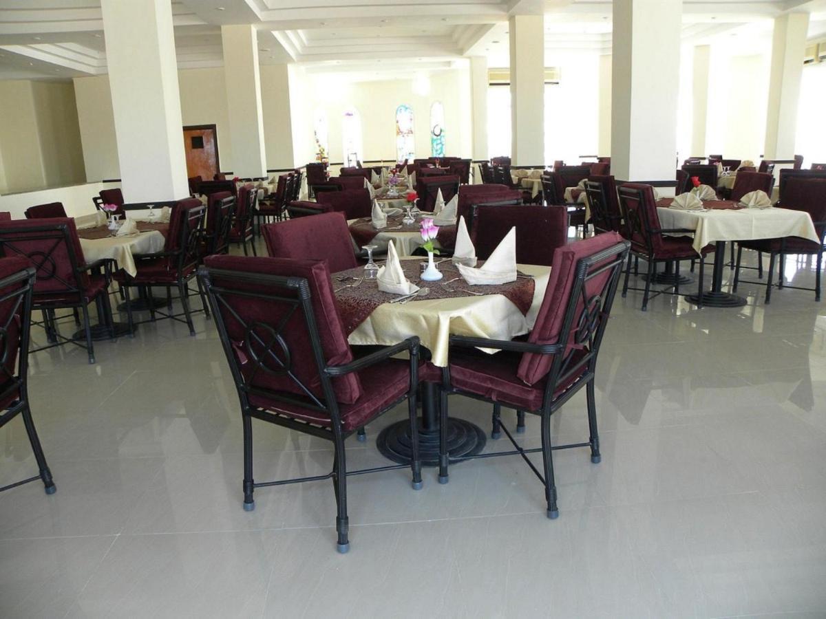 Halomy Sharm Resort Buitenkant foto