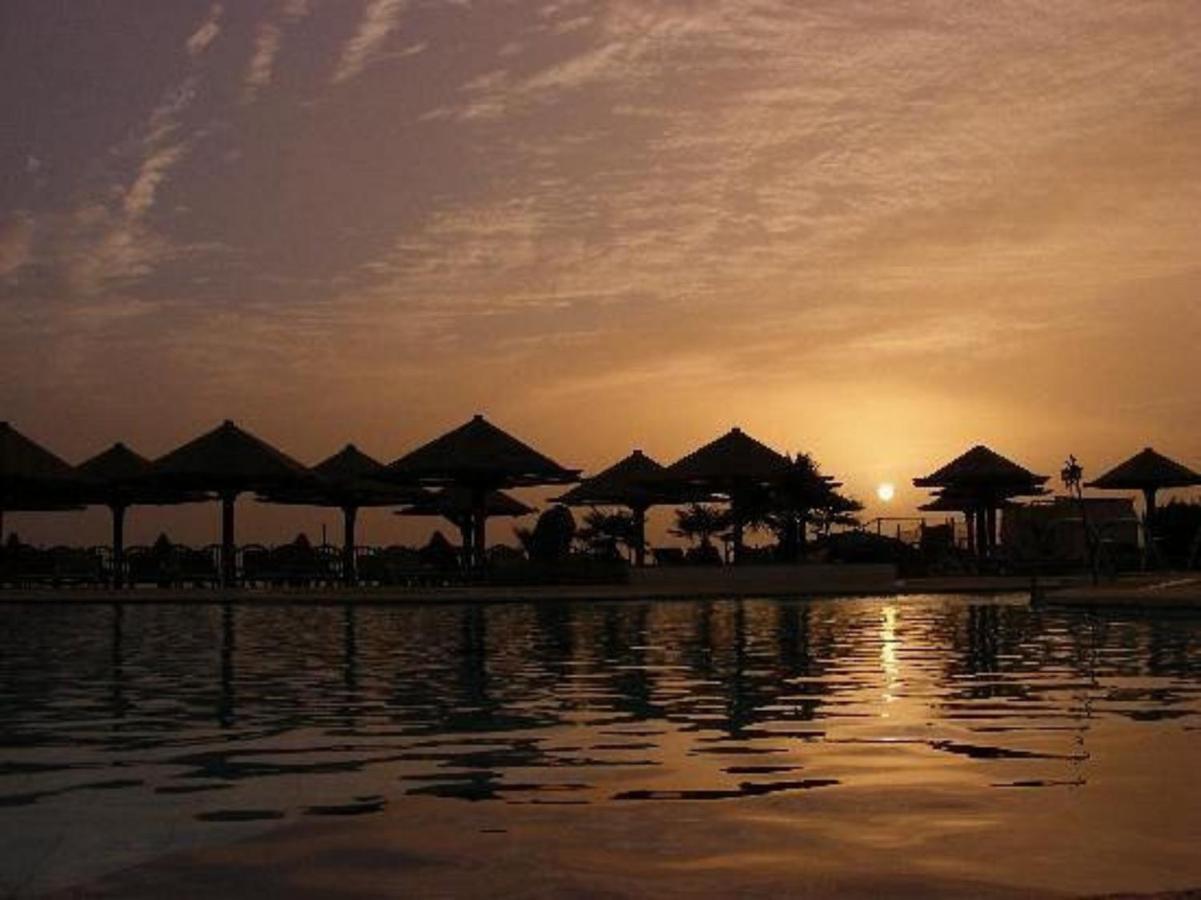 Halomy Sharm Resort Buitenkant foto